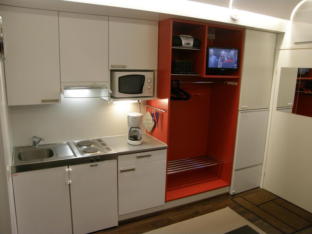 Vuosselin Helmi Apartments روكا الغرفة الصورة